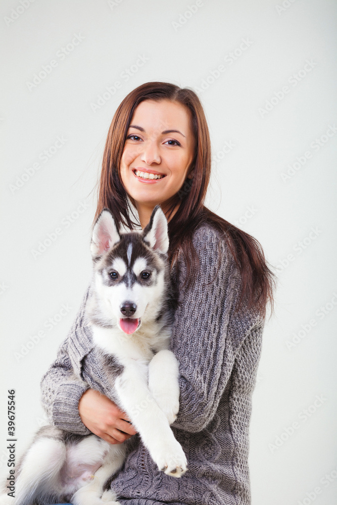 girl with puppy