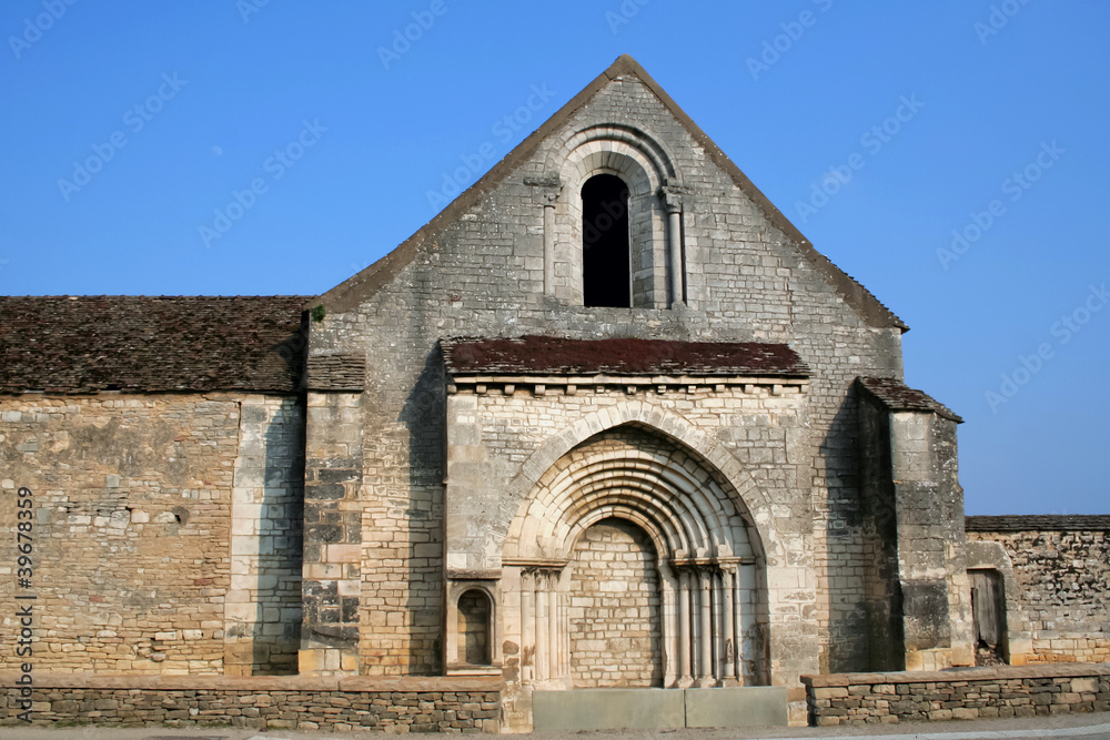 Eglise abandonnée en Bourgogne