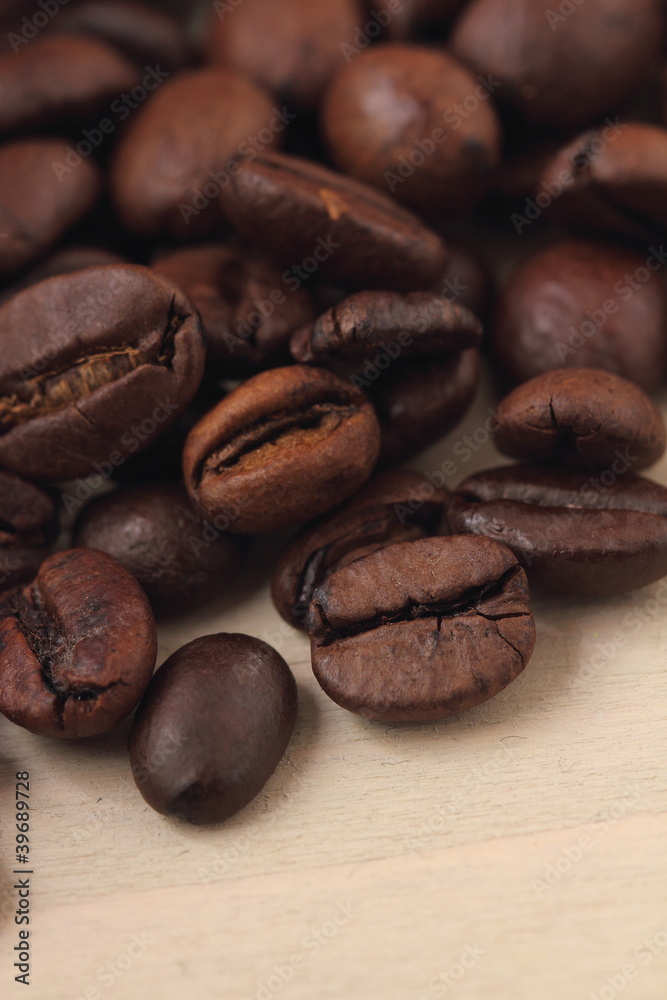 Naklejka premium chicchi di caffè