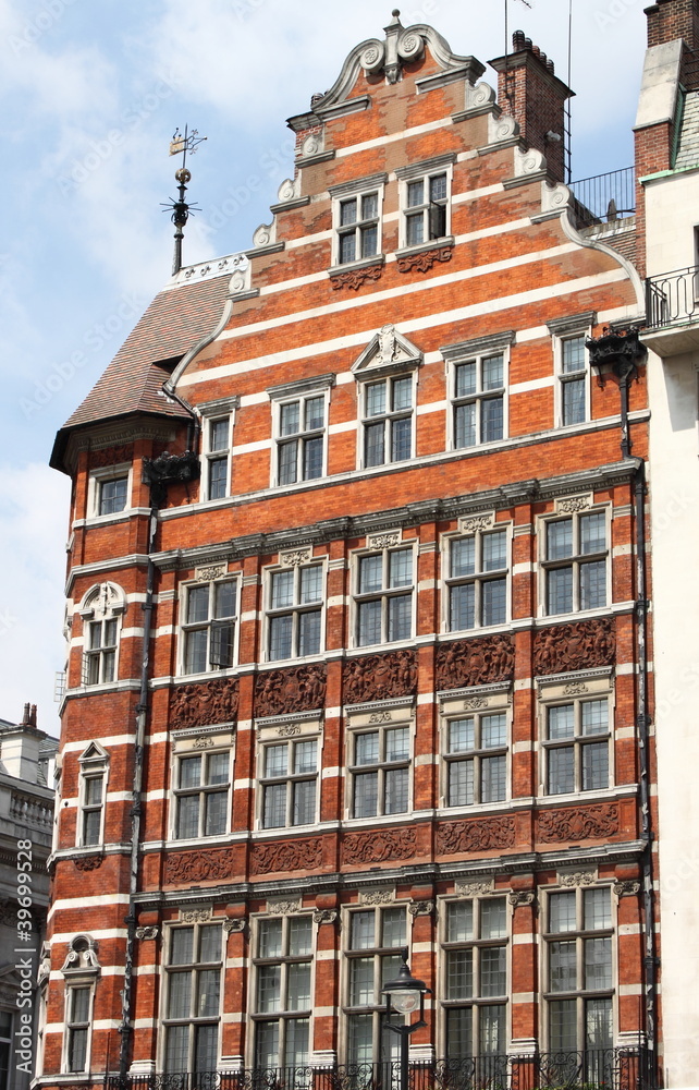 Fototapeta premium British red brick mansion