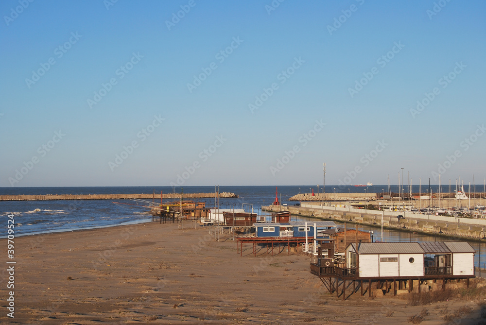 la spiaggia e i trabocchi a Pescara