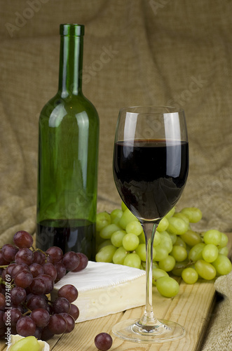 wine and grapes