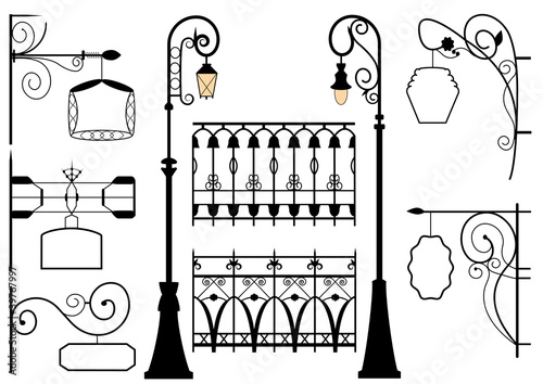 Set of forged elements