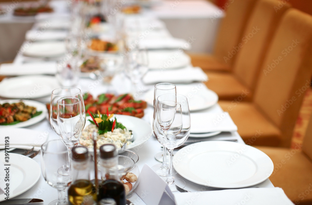 Fototapeta premium Table in a restaurant is ready for banquet