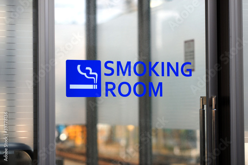 Smoking room