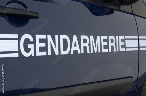 véhicule de gendarmerie