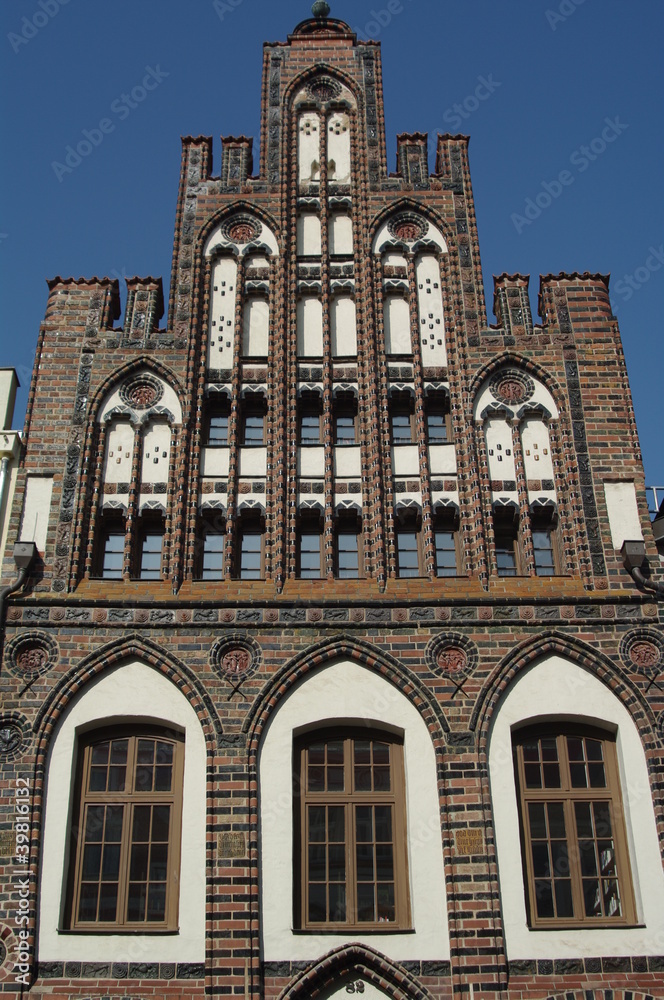 Treppenfassade in Rostock 1