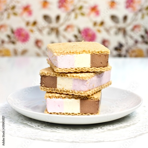 Neapolitan ice cream sandwiches