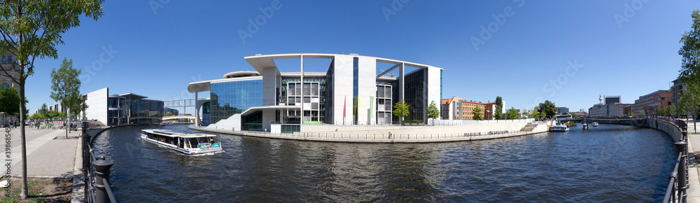 Panorama Berlin an der Spree
