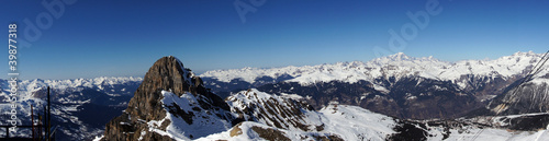 Domaine Les Trois Vallées dans les Alpes photo
