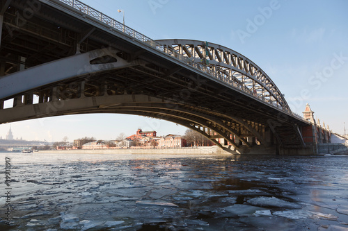 Принти на полотні Spring debacle at the Moscow River