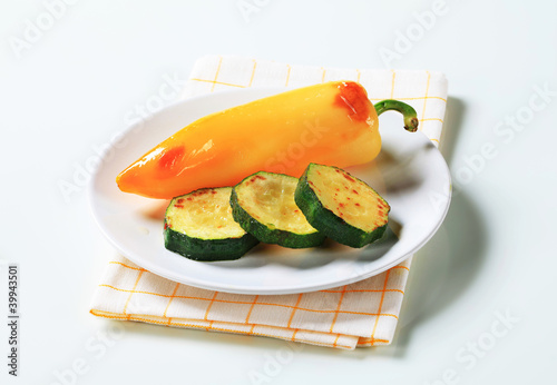 Roasted pepper and zucchini