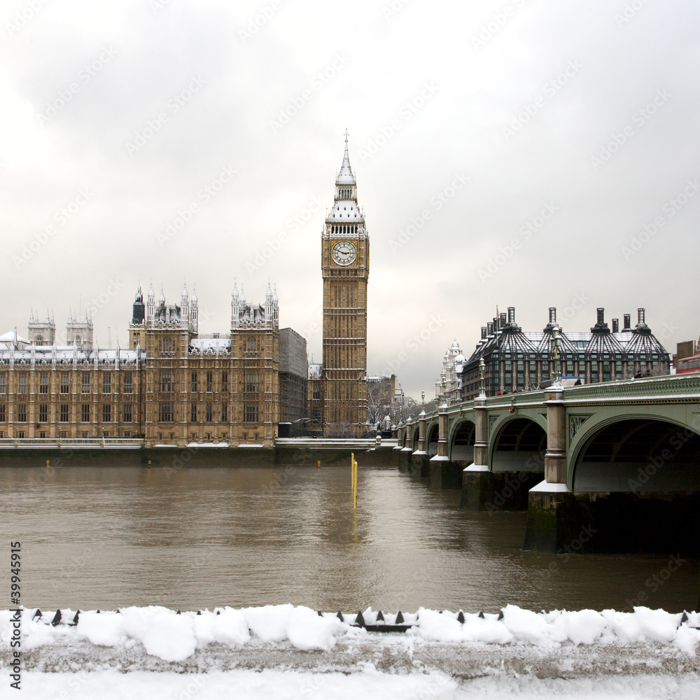 Naklejka premium Westminster pokryty śniegiem