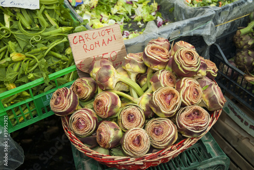 Canvas Print Artichokes for sale on Market at Campo di Fiore in Rome Italy