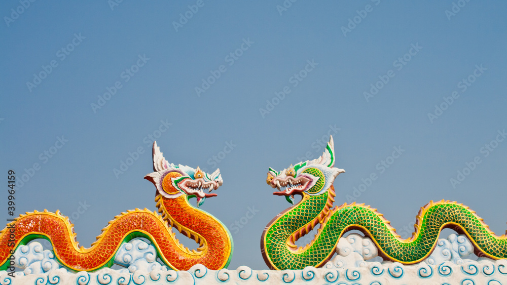 Obraz premium Serpent statue