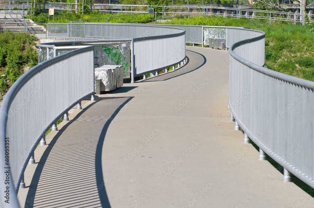 Fototapeta premium Unusual bridge