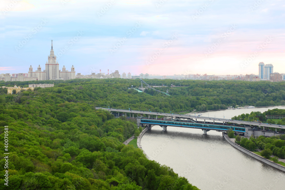 Moscow River, Luzhnetskaya Bridge (Metro Bridge), MSU