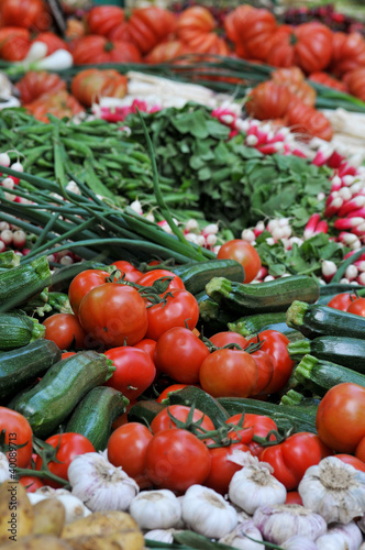étalage fruit et légume du marché