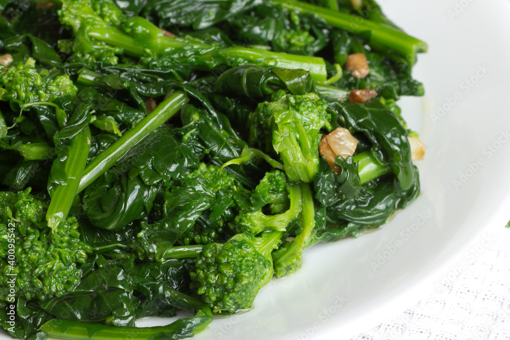 Italian Broccoli Rabe with Olive Oil and Garlic Italian Broccoli Rabe with Olive Oil and Garlic