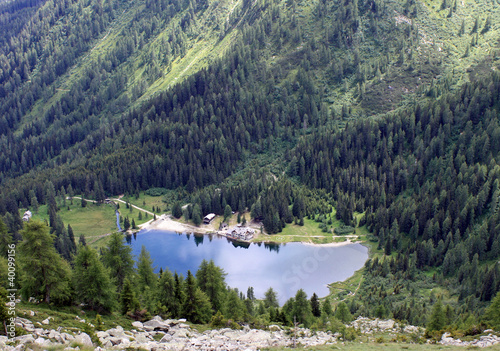 Lago di Nambino