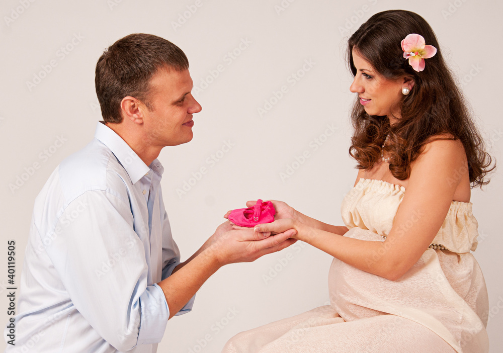 We are waiting for completion of the family. Husband and pregnan We are waiting for completion of the family. Husband and pregnan