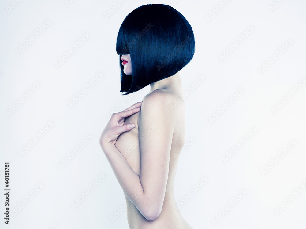Fototapeta premium Nude woman with short hairstyle