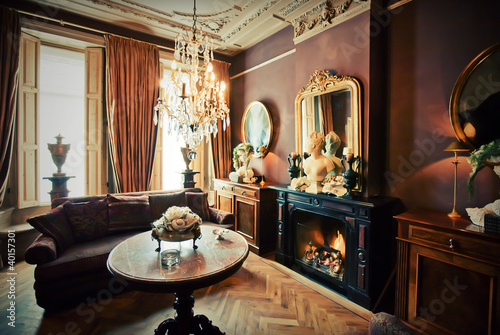 hotel lounge room
