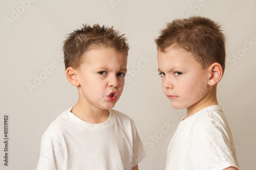 Φωτογραφία sibling rivalry