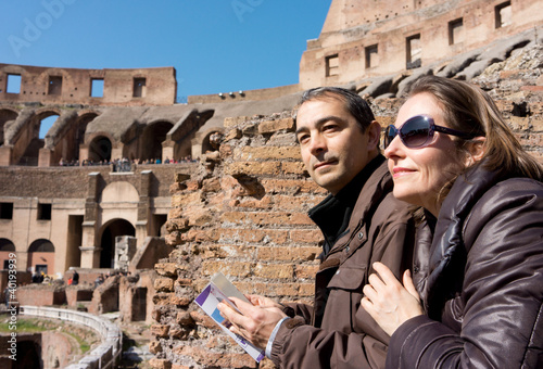 couple dans le Colisée