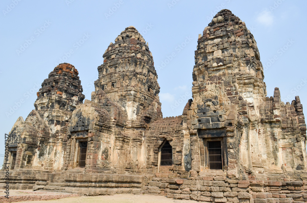 Au temple de Phra Prang Sam Yod