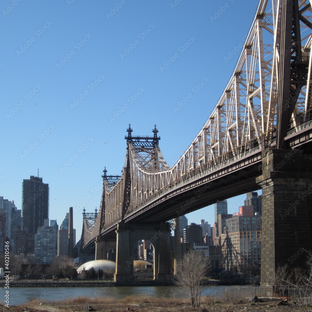 Fototapeta premium QUEENSBORO BRIDGE