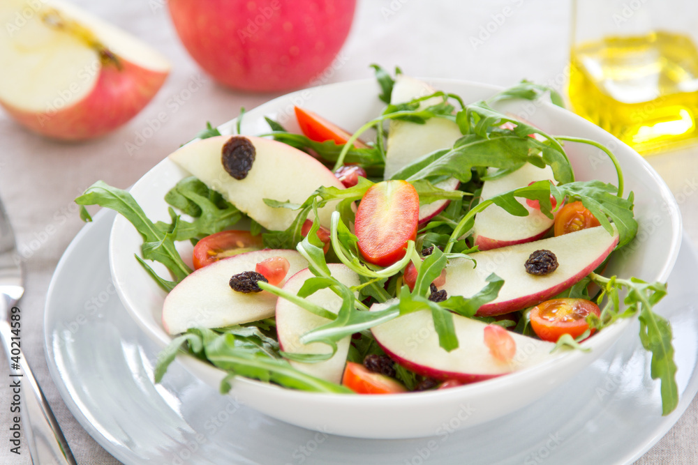 Apple,Pomegranate and Rocket salad