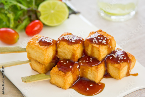 Barbecue Tofu with salad