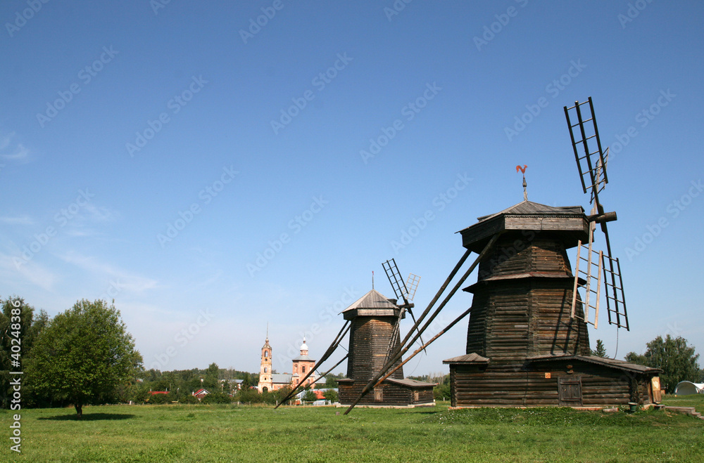 Fototapeta premium Old wooden windmill in Suzdal Russia