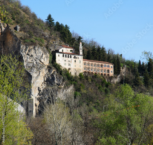 Wallpaper Mural Santuario di Santa Lucia a Mondovì Torontodigital.ca