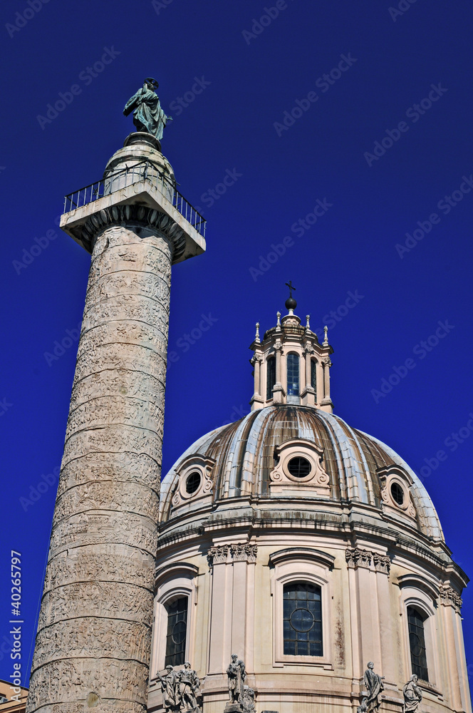Roma, Colonna Traiana e chiesa SS Nome di Maria
