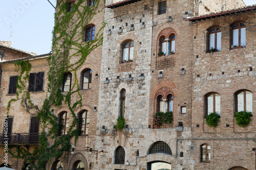 Fototapeta Naklejka Na Ścianę i Meble -  San Gimignano-  small walled medieval hill town in the Tuscany
