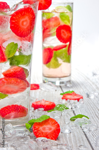 Strawberries mojito drink