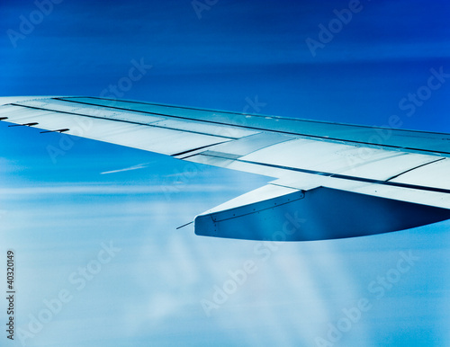 Jet wing