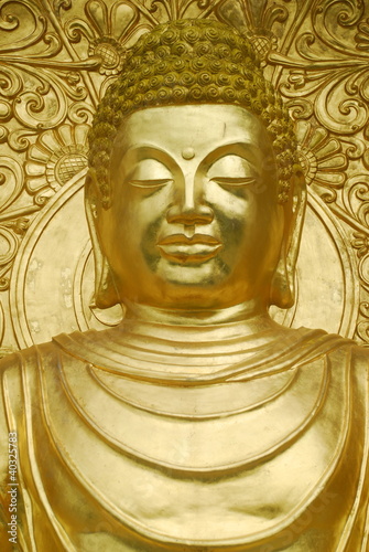 Golden statue of the Buddha