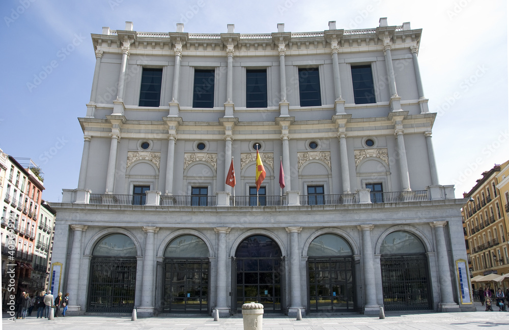 Fototapeta premium Royal theatre, madrid