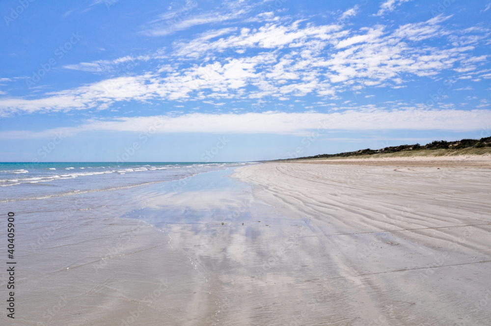 Beach in in Coorong National park, Southern Australia Beach in in Coorong National park, Southern Australia