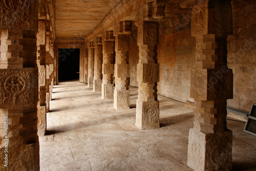 Säulenhalle im Airavatesvara-Tempel, Darasuram, Südindien