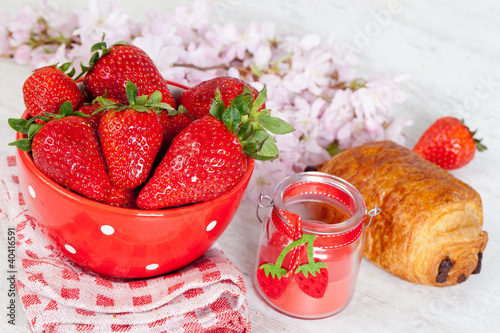 Strawberries and croissant