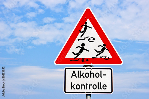 Schild Alkohol Kontrolle bedrunken 