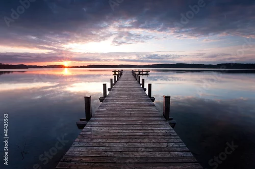 Obraz pomost nad wodą