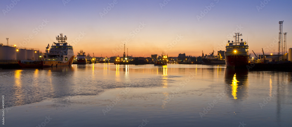 Sunset over Aberdeen harbour
