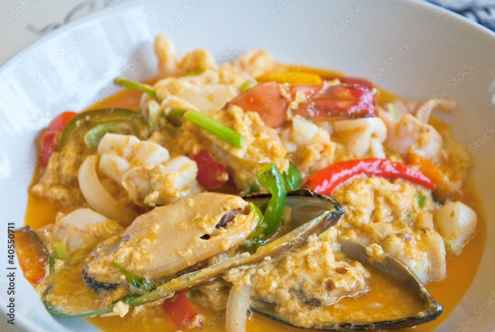 fried seafood with curry powder