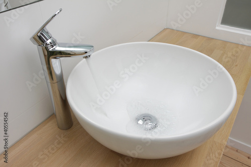 vasque à poser ronde en céramique