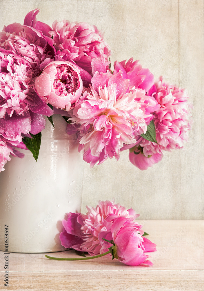 Pink peonies in vase - obrazy, fototapety, plakaty 